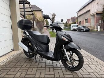 Suzuki Sixteen 125i, 2012, cz doklady