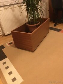 prodám box na květiny