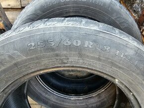 Pneu 255/60 R18