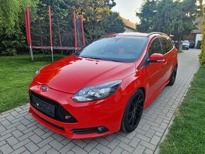 FORD FOCUS ST 2.0