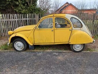 Citroën 2CV, kachna k renovaci, veterán 1980