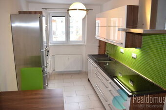Pronájem, byt 2+1, ul. Jánošíkova, České Budějovice, 56 m2, 