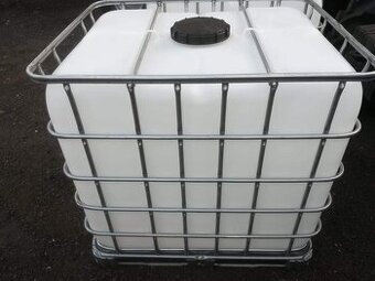 Nádrž na vodu 1000 l - IBC kontejner