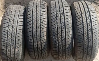 Sada nebo pár, 4x 175/65 R14 82T Barum Brilantis 2,