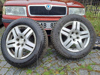 Zimní kola Bridgestone Blizzak LM005 195/65 R15 min. nájezd