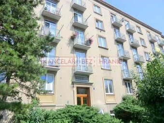 Pronájem, byt 1+1, centrum města, ul. Bratří Jaroňků, Zlín,