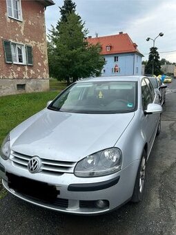 Volkswagen golf V 1.6FSI, 85kw