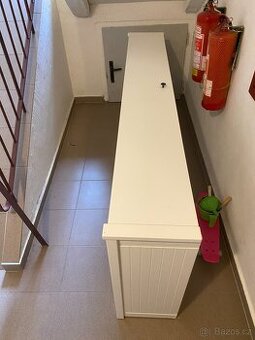 Úložný díl na matraci IKEA Hemnes