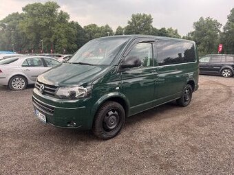 VW T5 103kw 6-ti kvalt 2015 TAŽNÉ (MOŽNOST 9-MÍST)