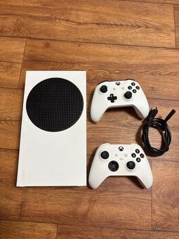Prodam XBOX Series S 500GB