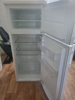 Chladnička Electrolux EJ2302AOW2 - nutný vlastní odvoz