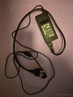 Nabijecka na notebook ASUS