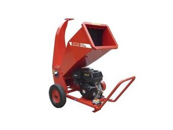 Půjčím/pronajmu profesionální štěpkovač/drtič větví