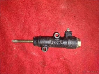 Pracovní válec spojky Lada Niva