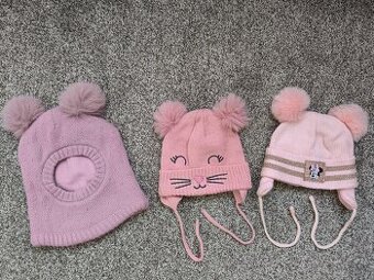 Dívčí zimní čepice vel. 74-80