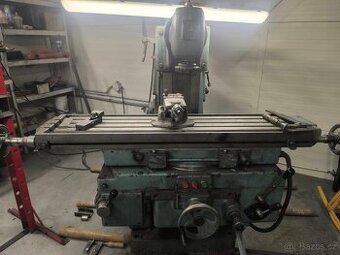 Univerzální frézka TOS FA3