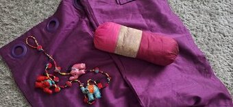 Sada doplňků, závěs, polštář a dekorace