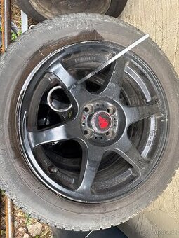 Prodam alu s pneu R16