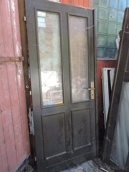 Vchodové dveře dřevěné 90 bez futra