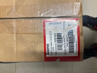 výfuk Akrapovič , Husqvarna Vitpilen 125/401