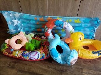 Dětské hračky do vody