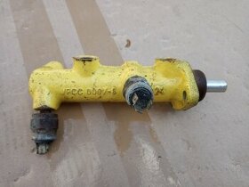 Hlavní brzdový válec VW T2b 71-79 NOS SLEVA