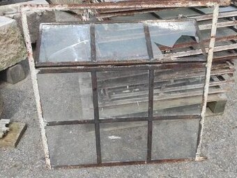 Stará železná okna, fabrické okno, 26 ks - 89x89cm