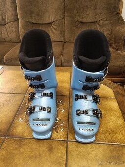 Prodám dětské lyžařské boty Lange vel. 20
