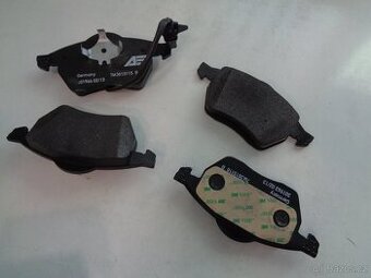 Brzdové destičky 7M3698151 na vozy Seat Alhambra a VW Sharan