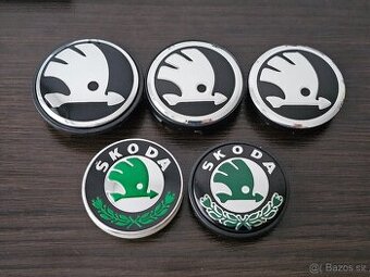 Škoda středové krytky a pukličky emblemy na kola