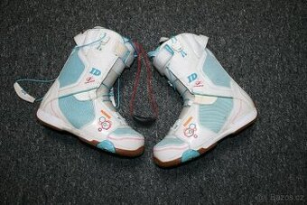 snowboardove topanky De luxe 42