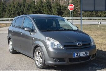 Toyota corrola verso