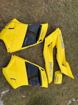 Ducati Paso, boční plasty, boční kapoty, zadní část + zámek