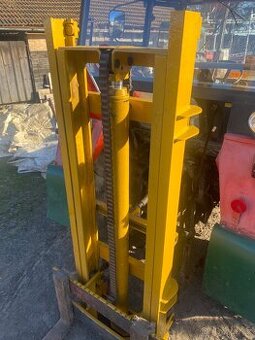 Vidle vysokozdvih za traktor