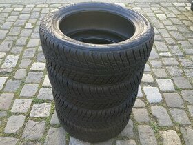 4ks zimních pneumatik NOKIAN WR SUV 3 - 215/55R18 70%