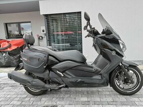 Yamaha X-Max 400