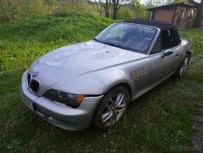 BMW Z3 1,9i Roadster po kolizi