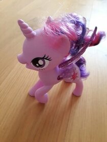 Zpívající My little pony od Hasbro