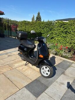 Vespa ET2