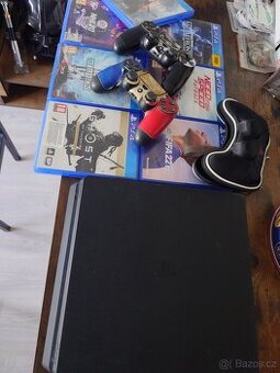 PS4 slim