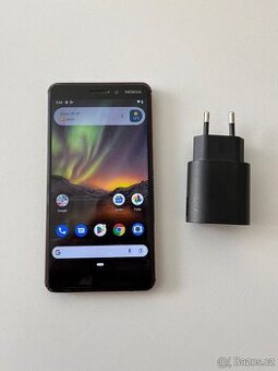 Nokia 6.1 nabíječka