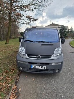 Opel vivaro 1.9 dti 74kw, 6 místné