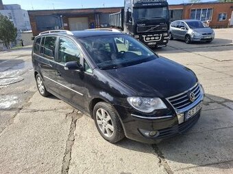Volkswagen Touran 2.0, 125kw r.v.2006