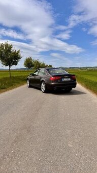 Audi A4 B8