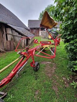 Shrnovač Pöttinger Eurotop 461A