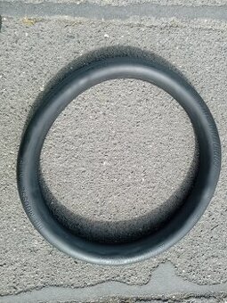 Mousse - 1
