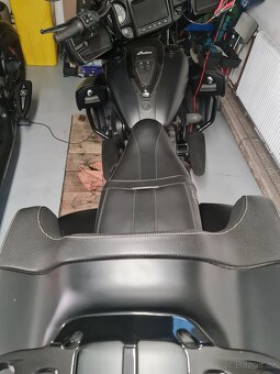 INDIAN ROADMASTER Dark Horse - 1