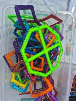 MAGFORMERS
