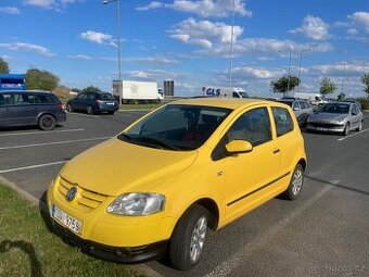 VW Fox 1.4 TDI. Rok 2008. Centrál, el.okna, ABA…