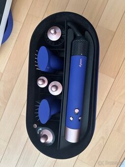 Dyson airwrap complete